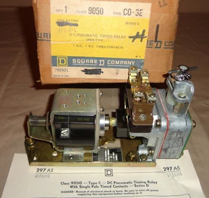 SQUARE D 9050 CO3E DC RELÉ DE DISTRIBUCIÓN NEUMÁTICO 9050C03E BOBINA 115VDC 9050 CO-3E NUEVO - Imagen 1 de 5