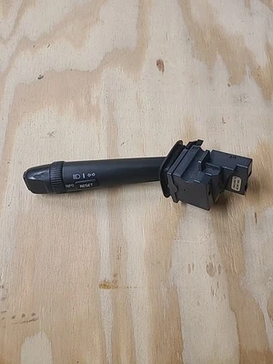 TURN SIGNAL SWITCH TRIP COMPUTER VOLVO S60 S80 V70 XC70 XC90 30658618  - Image 1 of 3