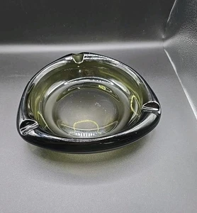Vintage Murano Kunst Glas Aschenbecher 8" Dreieck Olivgrün Farbe MCM Art Deco ~ Schwer! - Bild 1 von 4
