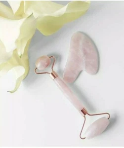 Jade Roller Rose Quartz and Gua Sha Set - Bild 1 von 2