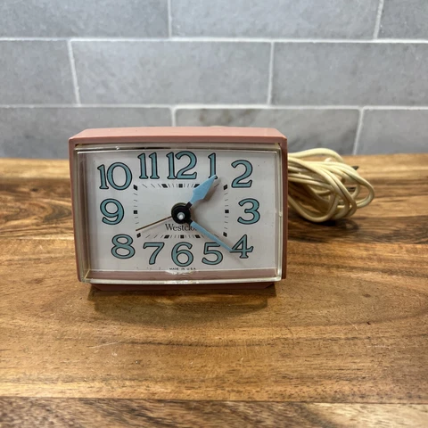 Westclox, Pink Electric  Alarm Clock 22090-22540, Working, USA - Glows in Dark Cover