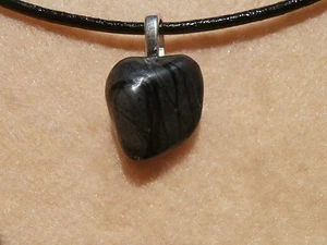 Collar con cordón de cuero negro colgante de jaspe Utah Picasso broche de tono plateado 18"+ - Imagen 1 de 12