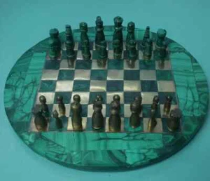 "Complete Malachite Brass Inlay Chess Board & Hand-Carved Marble Pieces- Elegant - Picture 1 of 3
