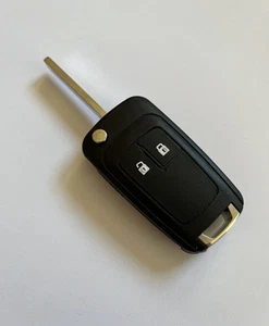 Vauxhall Astra J 2010-2015 2 Button Flip Remote Key Case HU100 - Picture 1 of 3