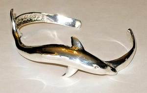 Dolphin Cuff Bracelet 3D Solid Sterling Silver 21.3 Grams Ocean Swimming Pod - Bild 1 von 6