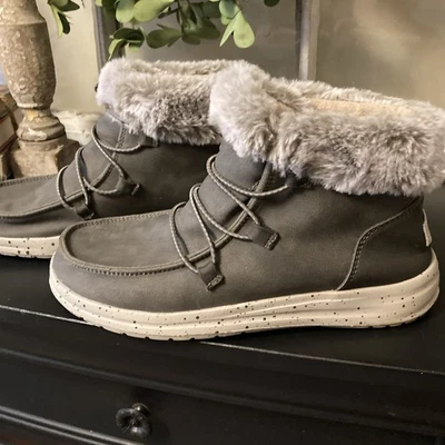 Women’s Hey Dude Boots Size 7 - Image 1 of 4