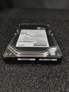 HP 661699-003 DT01ACA100 1TB 7.2K RPM 32MBCache 6Gbps SATA 3.5" HDD - Picture 1 of 7