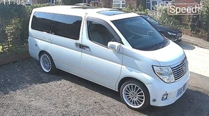 Nissan ELGRAND XL - Picture 1 of 17