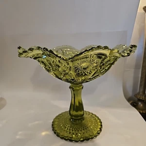 Vintage  Imperial Green  Glass  Hobstar Pedestal Compote Bowl - Picture 1 of 7