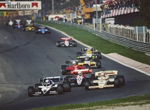 Manfred Winkelhock Brabham BT53 BMW leads Marc Surer Arrows A7 BMW- Old Photo - Bild 1 von 1