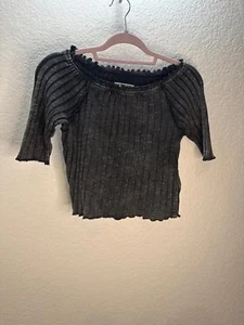 NWOT We The Free Meant to Be Ribbed Cropped Ruffle Tshirt Size Medium - Picture 1 of 6