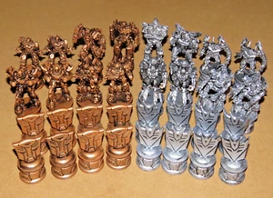 Transformers Chess Game Parts ... Complete Full Set of 32 Pieces ... 2006 Hasbro - Picture 1 of 6