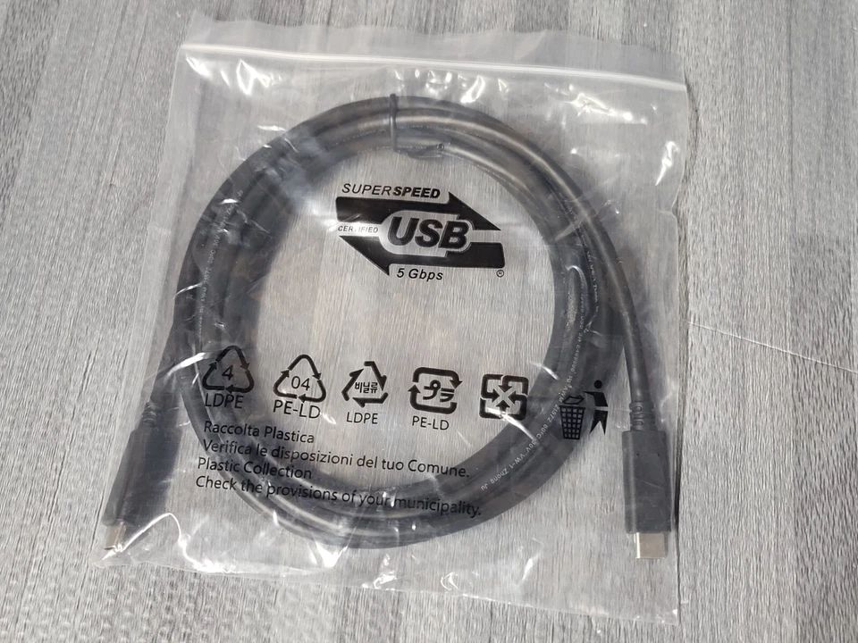 C2G 28831 3ft USB 3.0 Type C to a 28831c2g