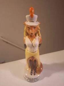 Jim Beam Bottle Club 1979 Fox Figurine 10th Anniv. Flint Hills Bottle Club - Picture 1 of 6