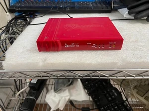 Firewall de seguridad de red WatchGuard Firebox T15 MS1AE3 - Imagen 1 de 3