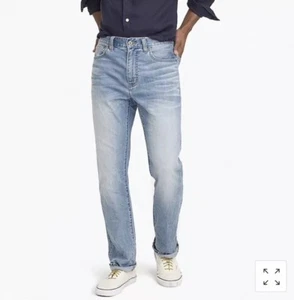 J .Crew Mercantile Athletic-fit flex jean in So Cal wash Sz 32x32 - Picture 1 of 5