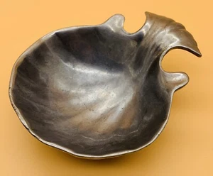 VTG Trinket Dish Metal Footed Sea Shell Bowl Snack Candy Ocean Cottage Decor. - Picture 1 of 9