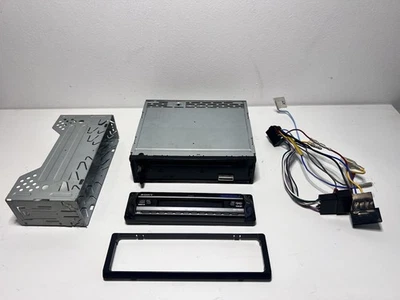 SONY XPLOD CDX-R3000 Car Compact CD Radio Player FM/MW/LW - Power 50W X4 - EQ - Image 1 of 4