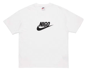 NIKE X NIGO SWOOSH TEE T-SHIRT WEISS SCHWARZ GR. S FV5943-100 - Bild 1 von 2