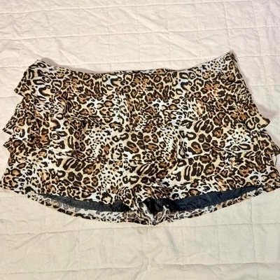Wet Seal Leopard Ruffle Shorts – Size XL – Y2K Party Style NWT - Image 1 of 4