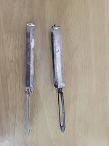2 Vintage Schäler Kartoffel Gemüse 1 EKCO Schwimmklinge Nee Action - Bild 1 von 10