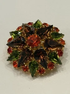 Stunning VTG Brooch Austria Fall Colors Teardrop Rhinestones Orange Brown Green - Picture 1 of 7