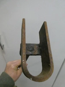 ANTIQUE VINTAGE STEEL CATTLE BRAND BRANDING IRON LETTER U BLACKSMITH MADE - Picture 1 of 5