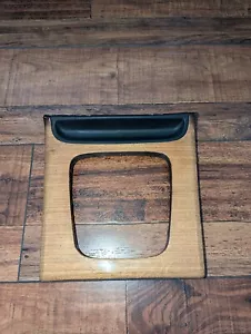 OEM 2003-2009 Volvo XC90 Wood Grain Gear Shift Center Console Trim Bezel Panel - Picture 1 of 3