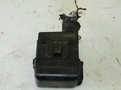 1999 2000 2001 2002 2003 Acura 3.2 TL relay box - Image 1 of 2