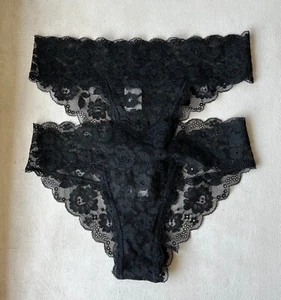 GILLY HICKS Lace Cheeky Underwear 2-Pack black panties size XS - Picture 1 of 9