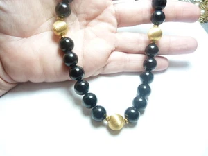 Collar Napier Negro Lucita Firmado 18 De Colección - Imagen 1 de 4