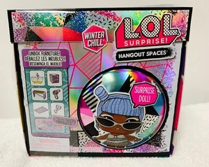 LOL Surprise Winter Chill spazi di ritrovo mobili playset BAMBOLA DI GHIACCIO sala sauna - Foto 1 di 7