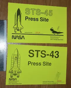 lot 2 NASA Kennedy Space Center Vehicle Passes STS-43 Atlantis STS-45 Discovery - Picture 1 of 2