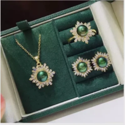 Conjunto de pendientes con incrustaciones de perlas de oro de 18 quilates + anillo + collar colgante AAA Foto 1 de 4