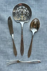ADAM 1917 Silver Plate flatware Lemon Fork, Tomato & Sugar Spoon Butter Knife - Foto 1 di 8