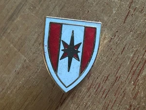 Prendedor de puente médico 44 del ejército de Estados Unidos insignia unidad DUI escudo pequeño sin marca moderno - Imagen 1 de 24