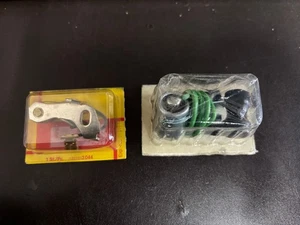 Ford Capri 2000 Sports Coupe 1971-1974 Points & Condenser - Picture 1 of 1