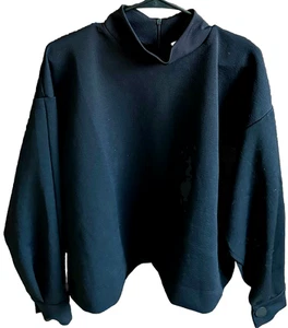 Zara Damen großer schwarzer Stehkragen, fallende Ärmel große Ärmel Druckknöpfe & Reißverschluss hinten - Bild 1 von 14