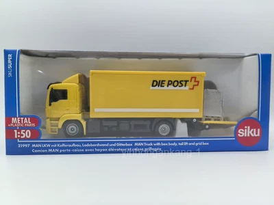 1:50 Siku 1997 MAN Truck with Tailgate Container Model - Image 1 of 2