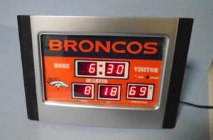 Denver Broncos NFL Football elektronische Anzeigetafel Uhr Thermometer Datum - Bild 1 von 3