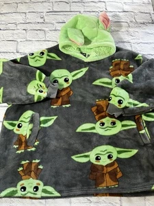 STAR WARS MANDALORIAN THE WAYY BIG HOODIE DISNEY WEARABLE BLANKET MSRP $49 - Picture 1 of 4
