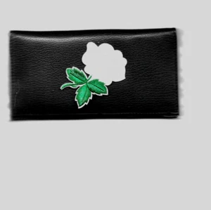 BEAUTIFUL OPEN WHITE ROSE BLACK LEATHER CHECKBOOK COVER - Picture 1 of 1