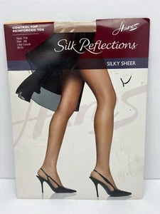 Hanes Silk Reflections ControlTop Pantyhose SzAB 718 Reinforced Toe Little Color - Picture 1 of 4
