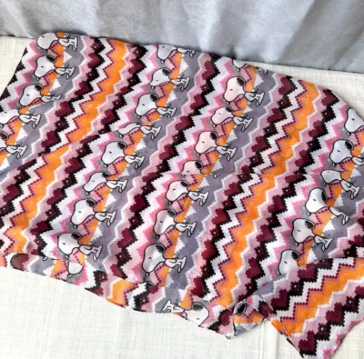 Codello Peanuts Snoopy Damen Halstuch 55x190 cm NEU NEW Schal Scarf Casual Bunt - Bild 1 von 4