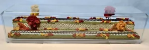 N SCALE 16" 2-LEVEL -FALL FOLIAGE SCENE-DISPLAY CASE -FOR ANY N TRAINS - Picture 1 of 12