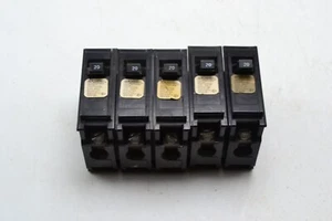 Lot of 5 Crouse-Hinds MP120 Single Pole 20 Amp Circuit Breaker - Picture 1 of 7