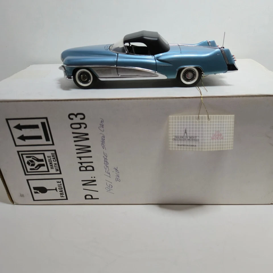 1951 Buick LaSabre Show Car Convertible 1:24 scale Diecast from Franklin Mint - Image 1 of 4