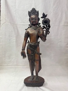 Early 20th century Copper alloyed bronze Avalokiteshvara - Picture 1 of 2