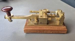 HI-MOUND HK-802 Brass Straight Morse Code Key From Japan Much Sought After - Photo 1/7