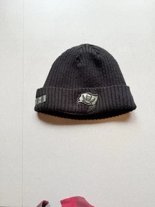 New Era Tampa Bay Buccaneers 2020 Salute To Service Beanie Size OSFM - Picture 1 of 4